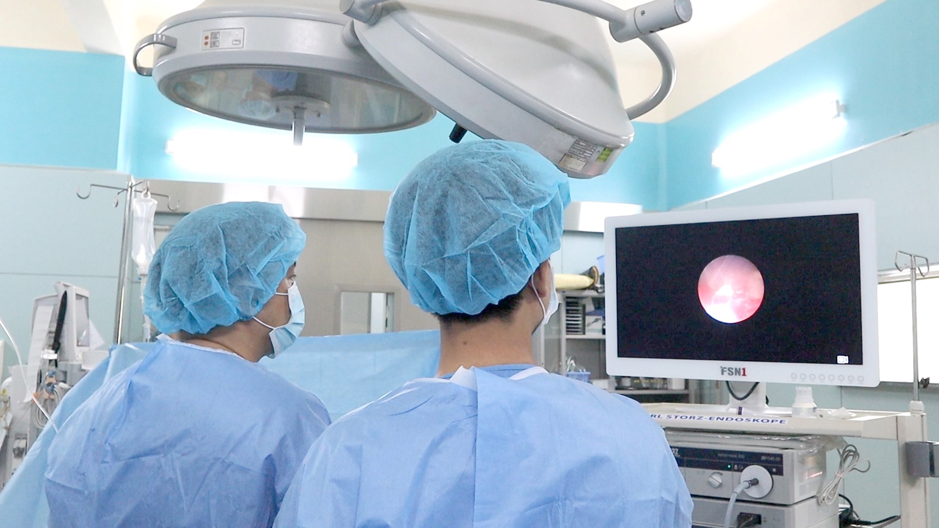 Lợi &iacute;ch của nội soi t&aacute;n sỏi thận qua da