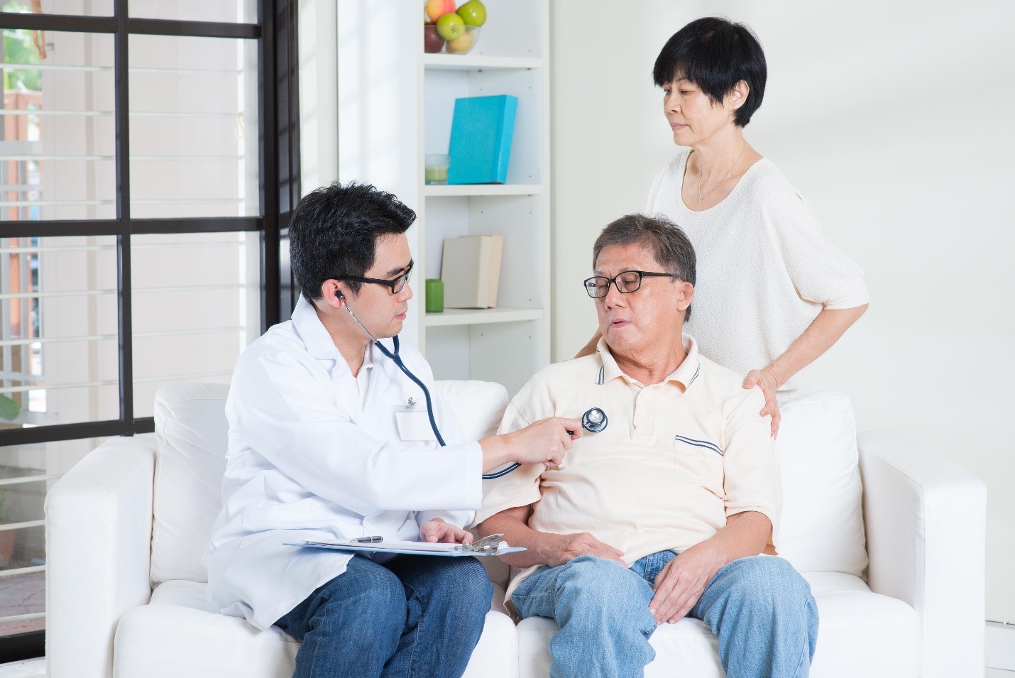 Khám viêm phổi người già ở đâu?