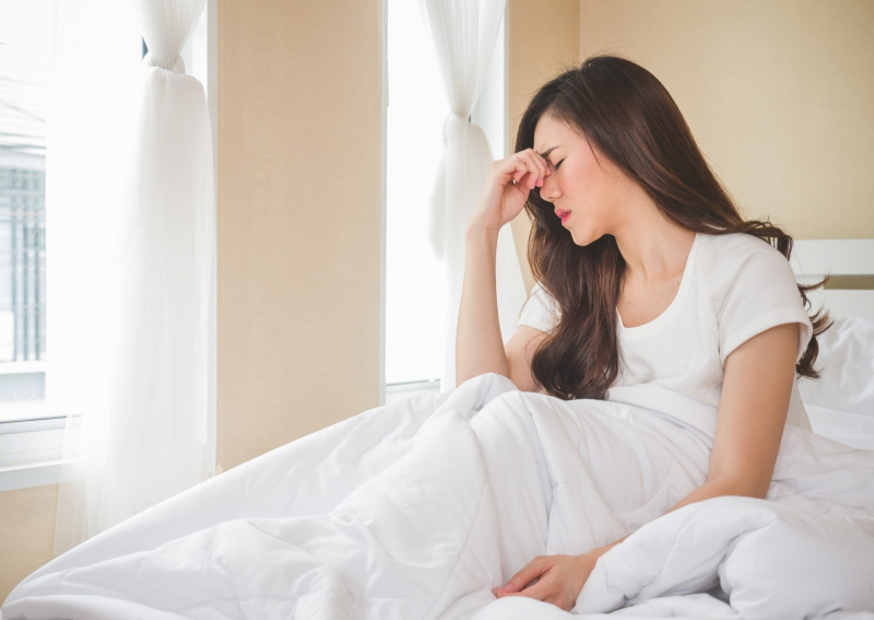 Có cách nào để giảm tác dụng buồn ngủ của thuốc kháncg sinh?
